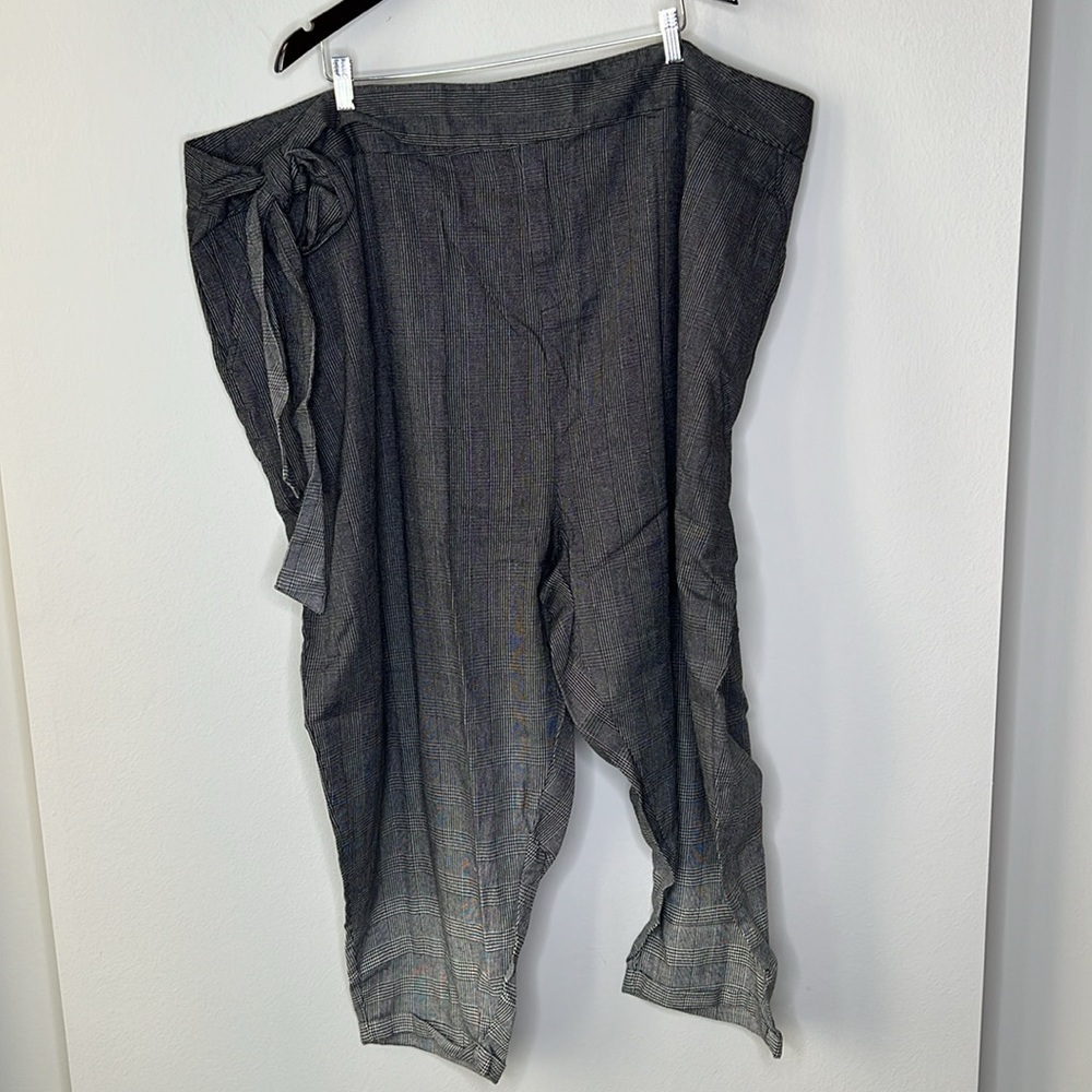 Soncy Tie Waist Pant With Cuffs in Black and White Plaid Ombre Size 6 (30W) NWT!